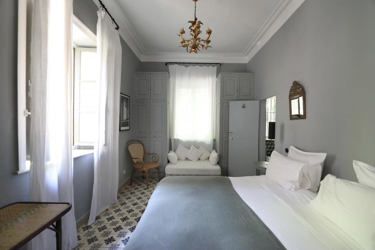 Mimi Calpe Bed & Breakfast Tangier Bagian luar foto